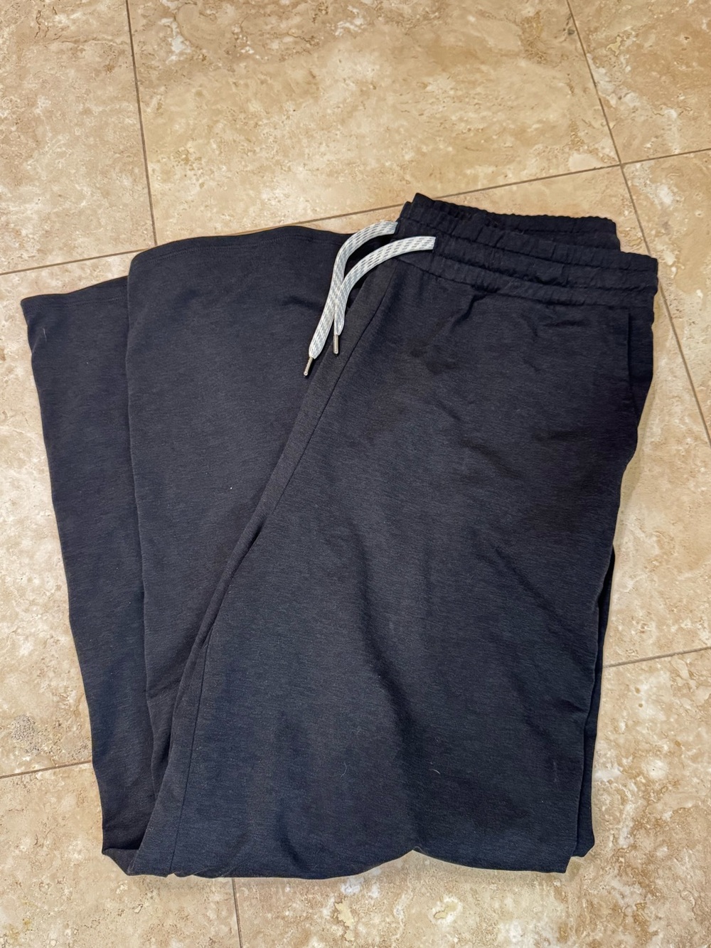 Halo Essential Wideleg Pant - Black Heather - Picture 2 of 3